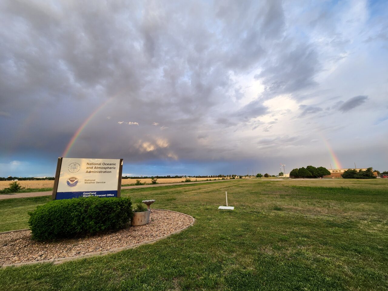 LOCAL NATIONAL WEATHER SERVICE OFFICE visual data 4